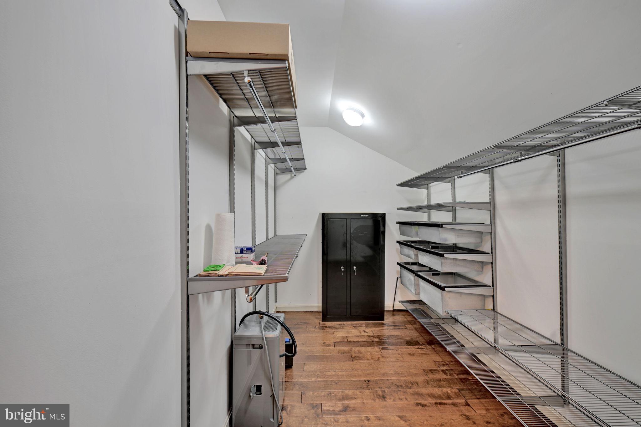 RIVA TRACE - Residential