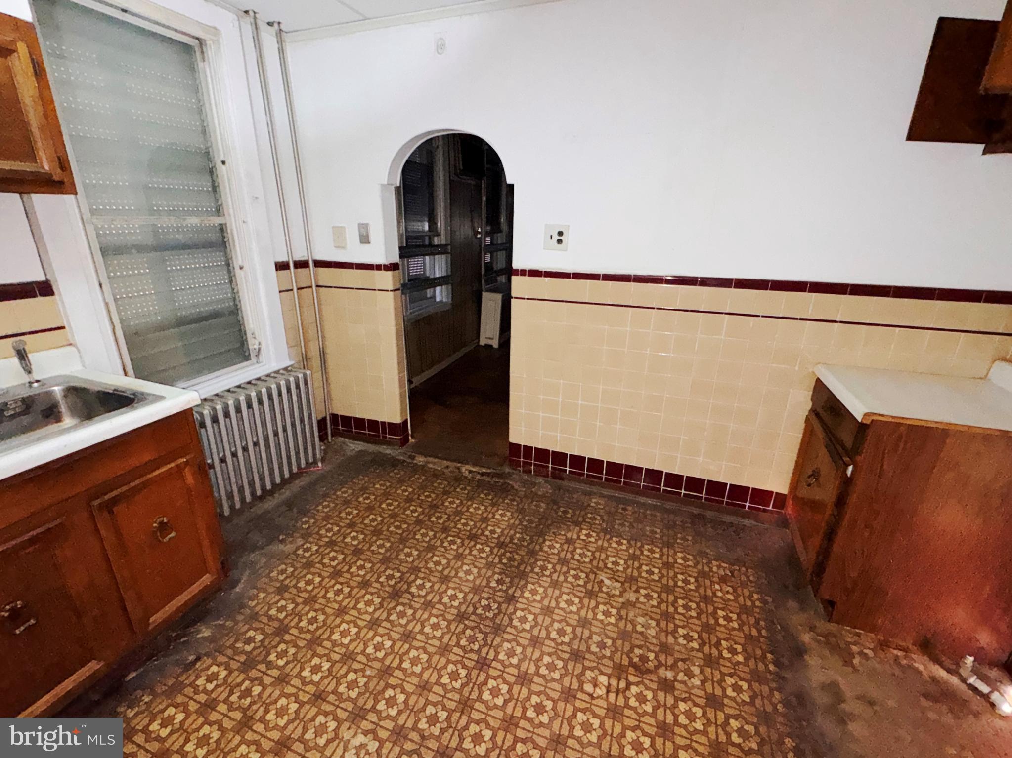 BRIDESBURG - Residential