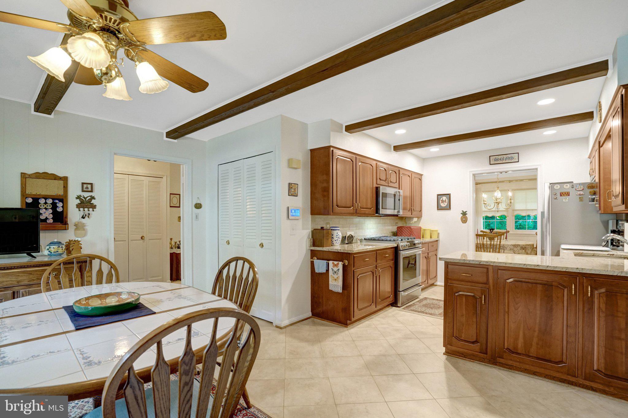 OAK HILL - Residential