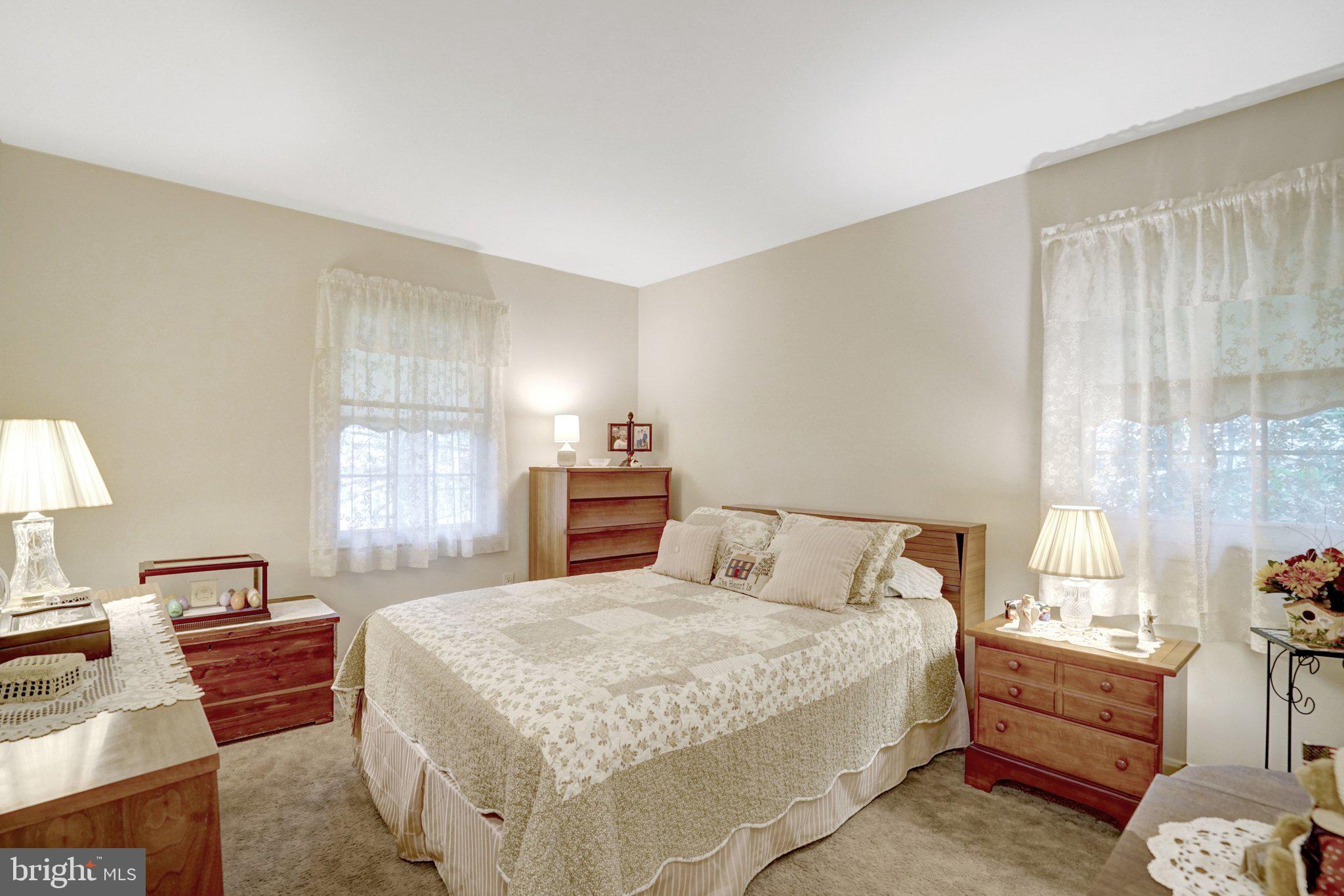 OAK HILL - Residential