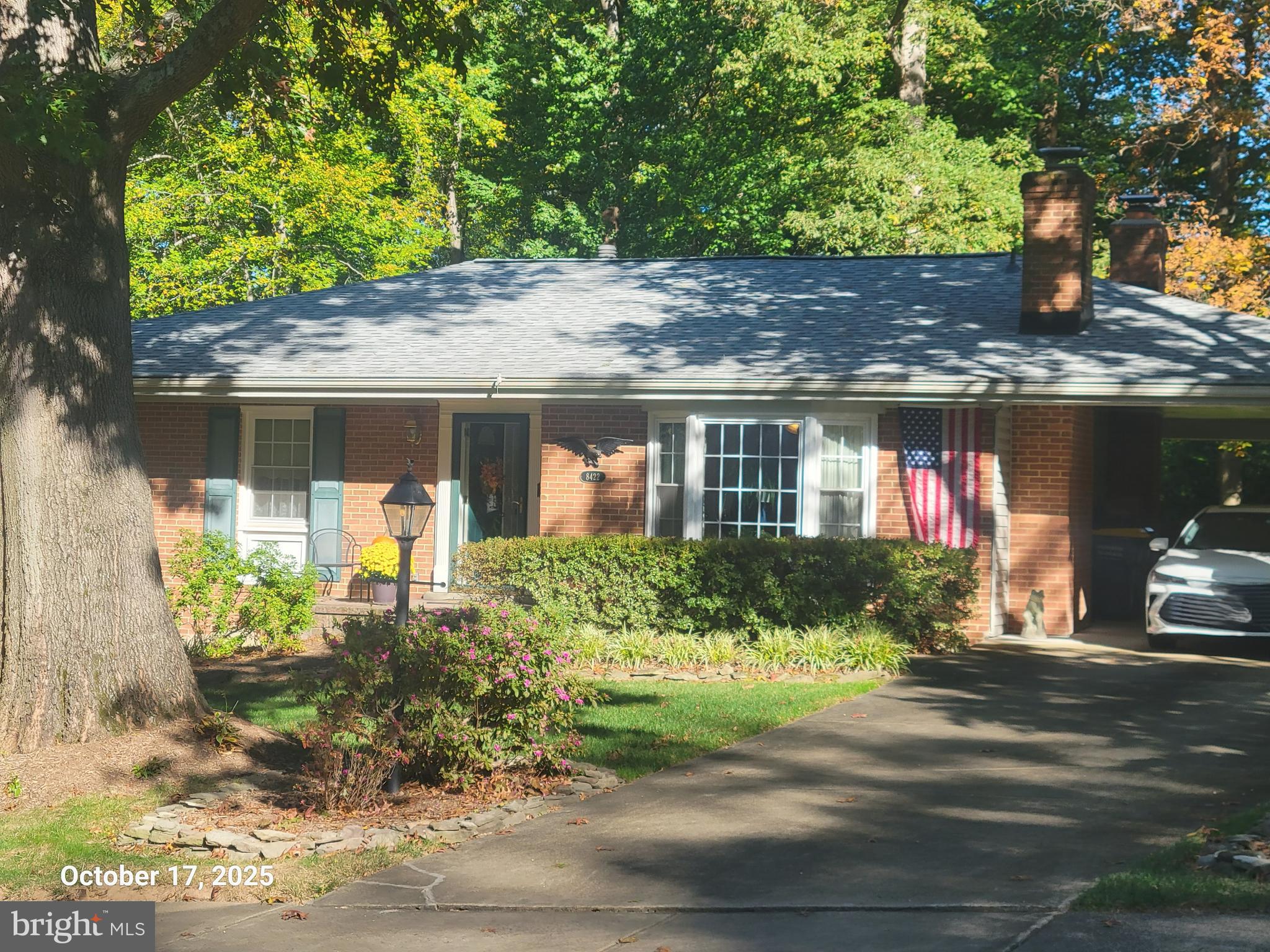 OAK HILL - Residential