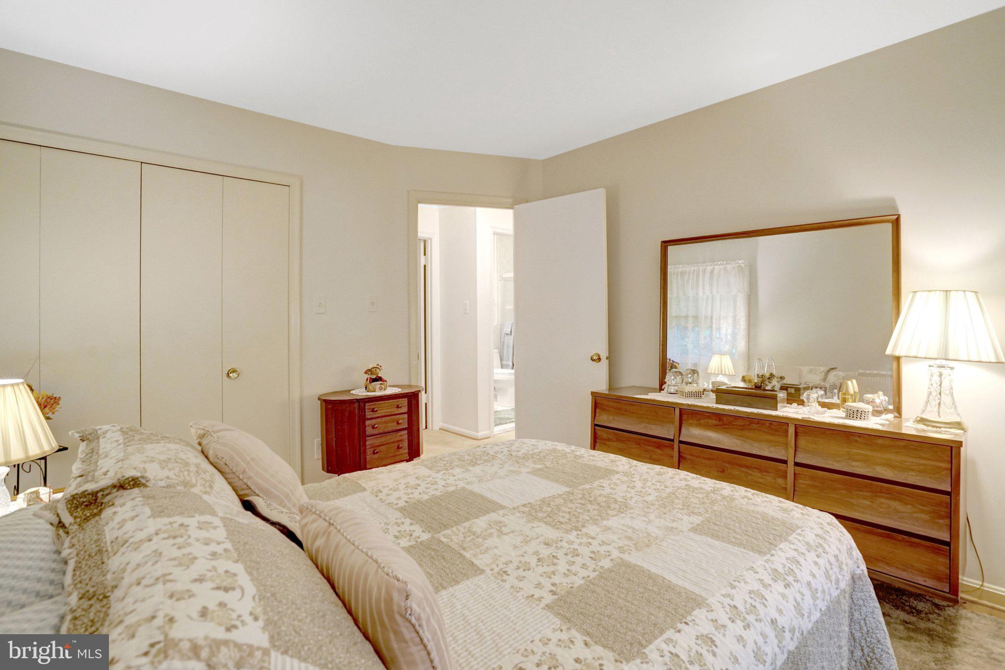OAK HILL - Residential