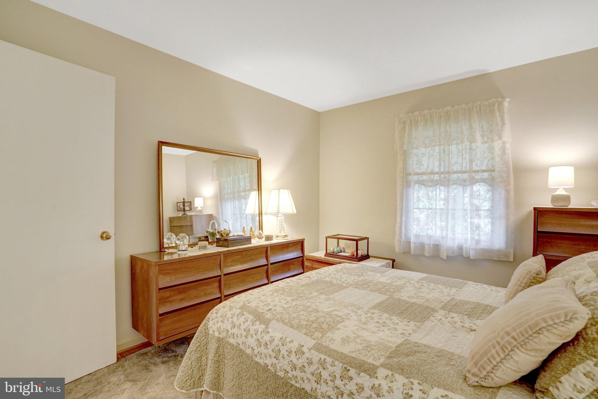 OAK HILL - Residential