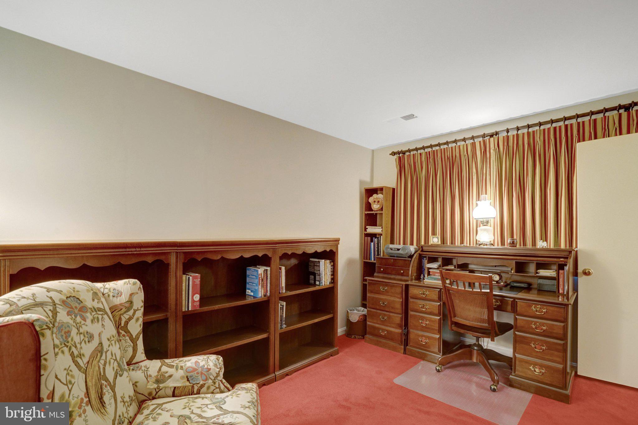 OAK HILL - Residential