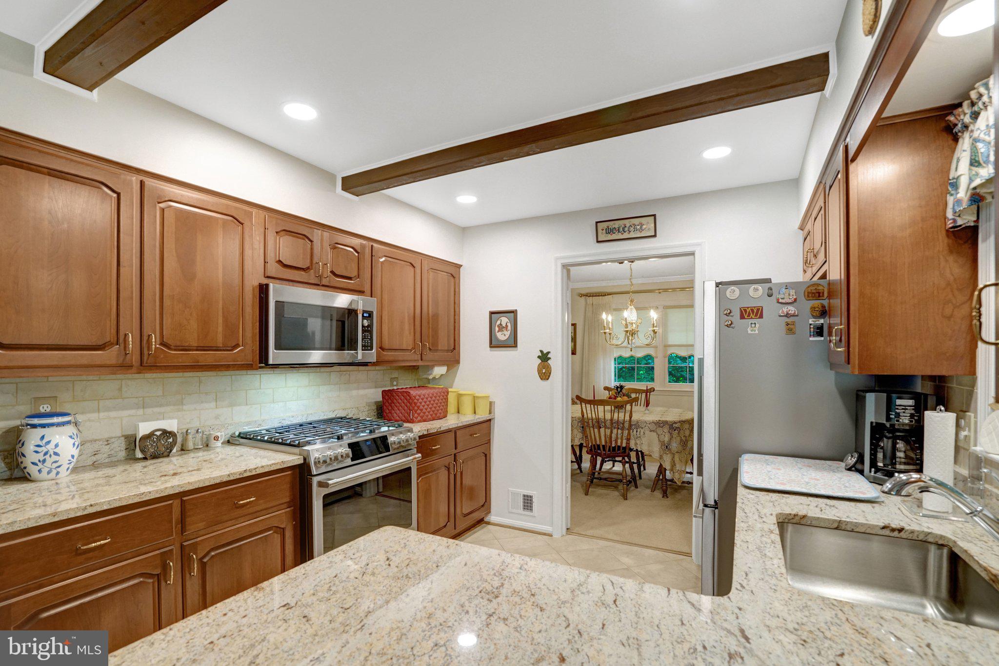 OAK HILL - Residential