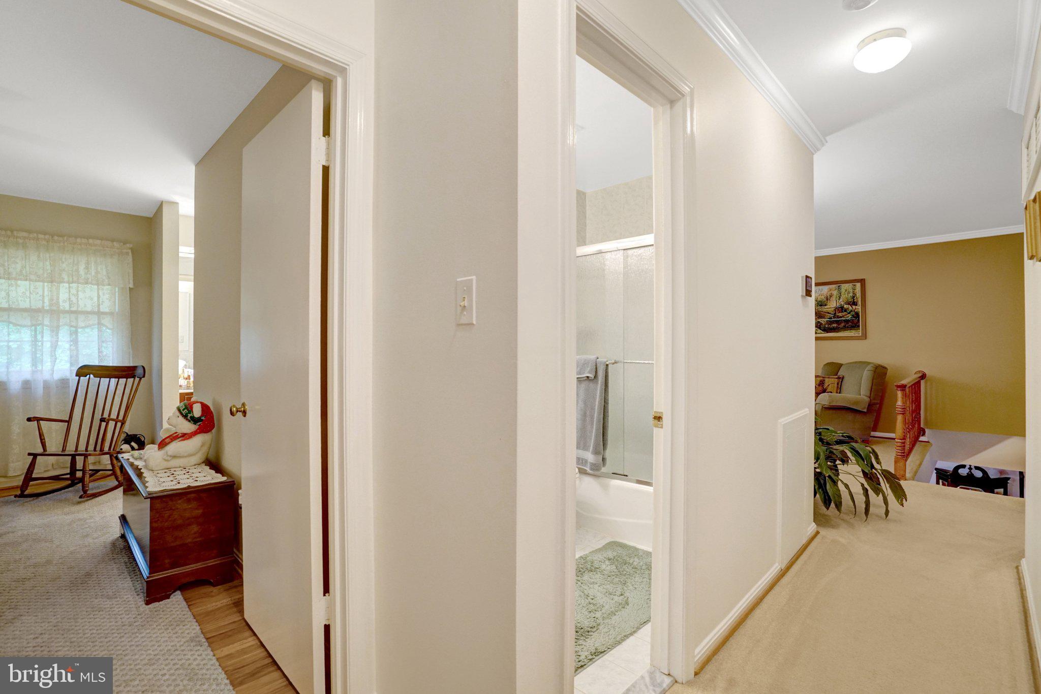 OAK HILL - Residential