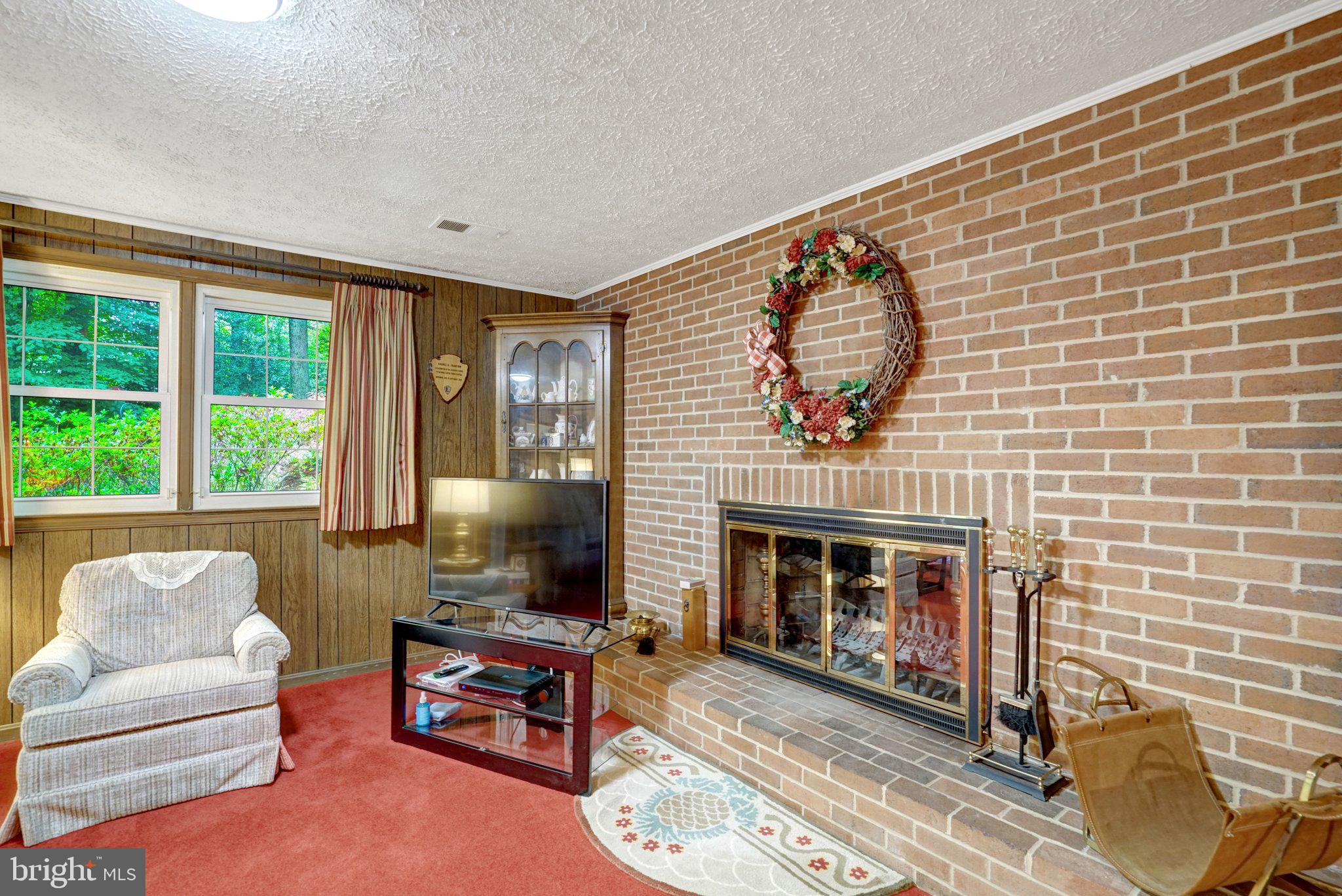 OAK HILL - Residential