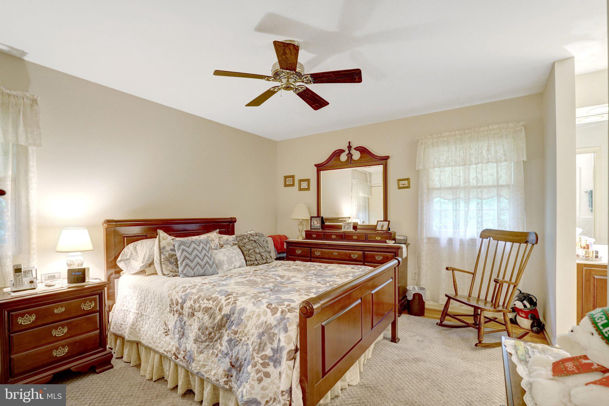 OAK HILL - Residential