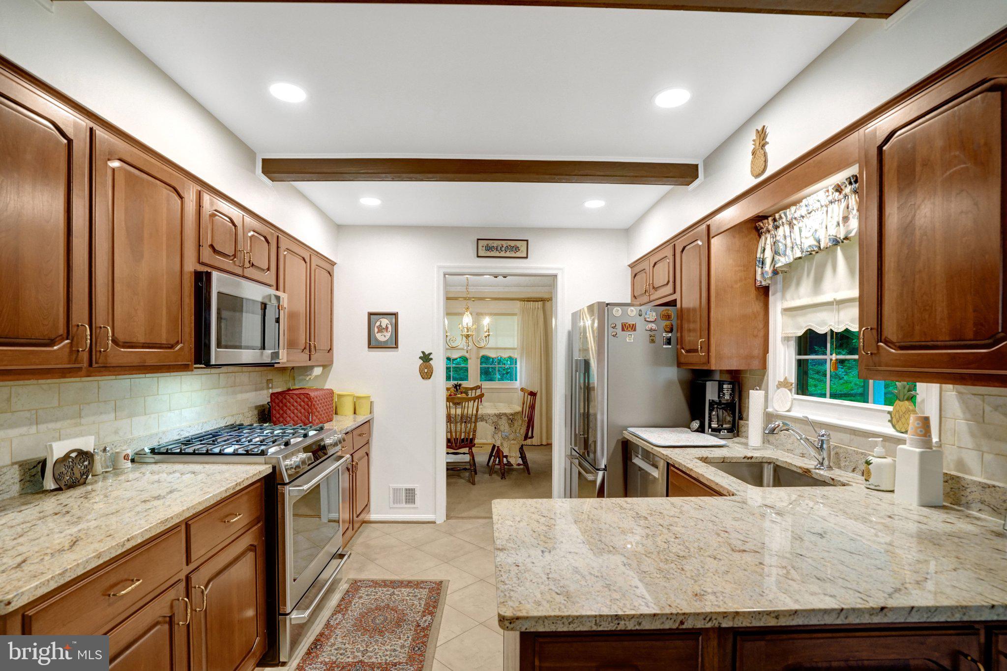 OAK HILL - Residential