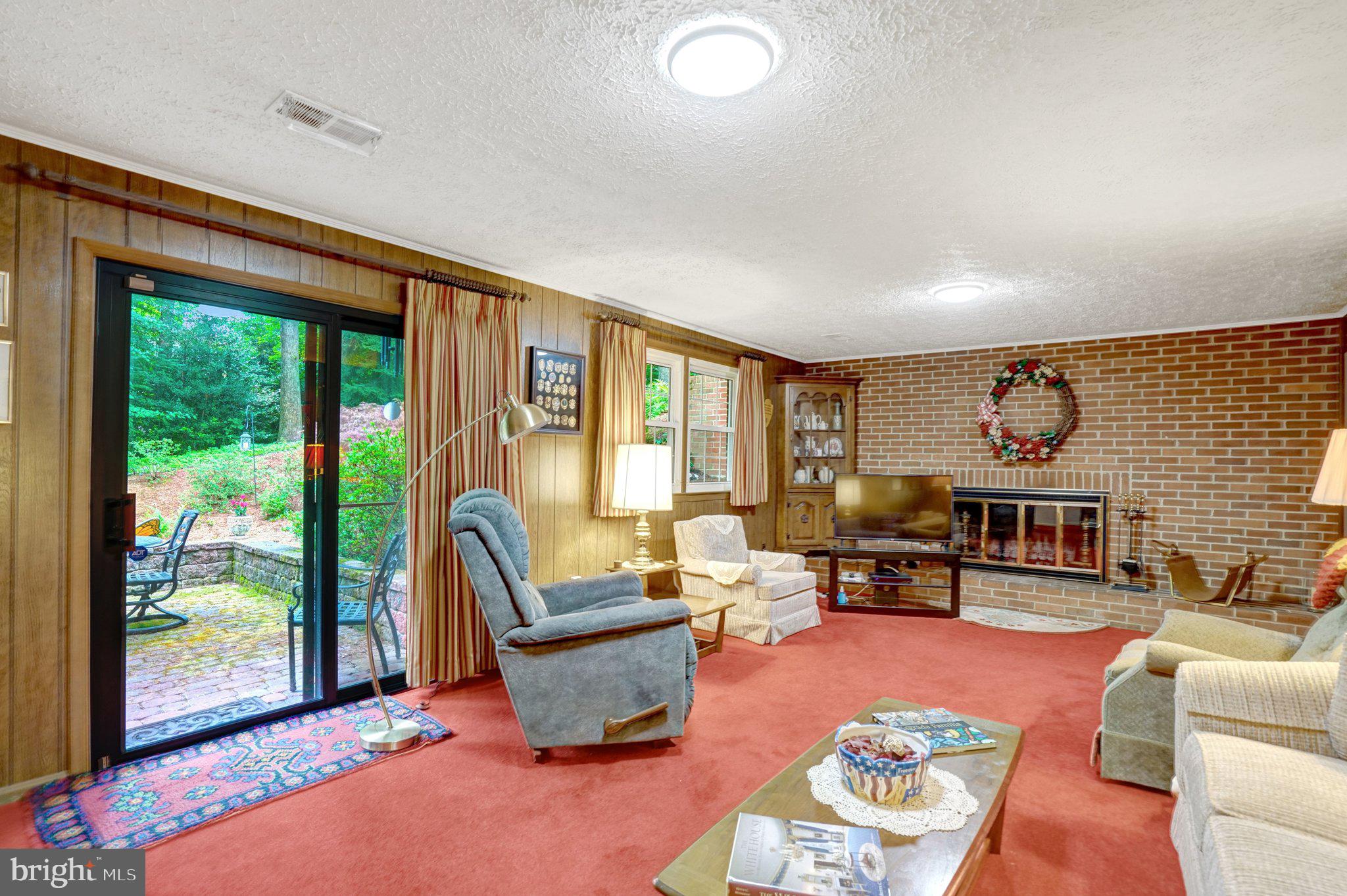 OAK HILL - Residential