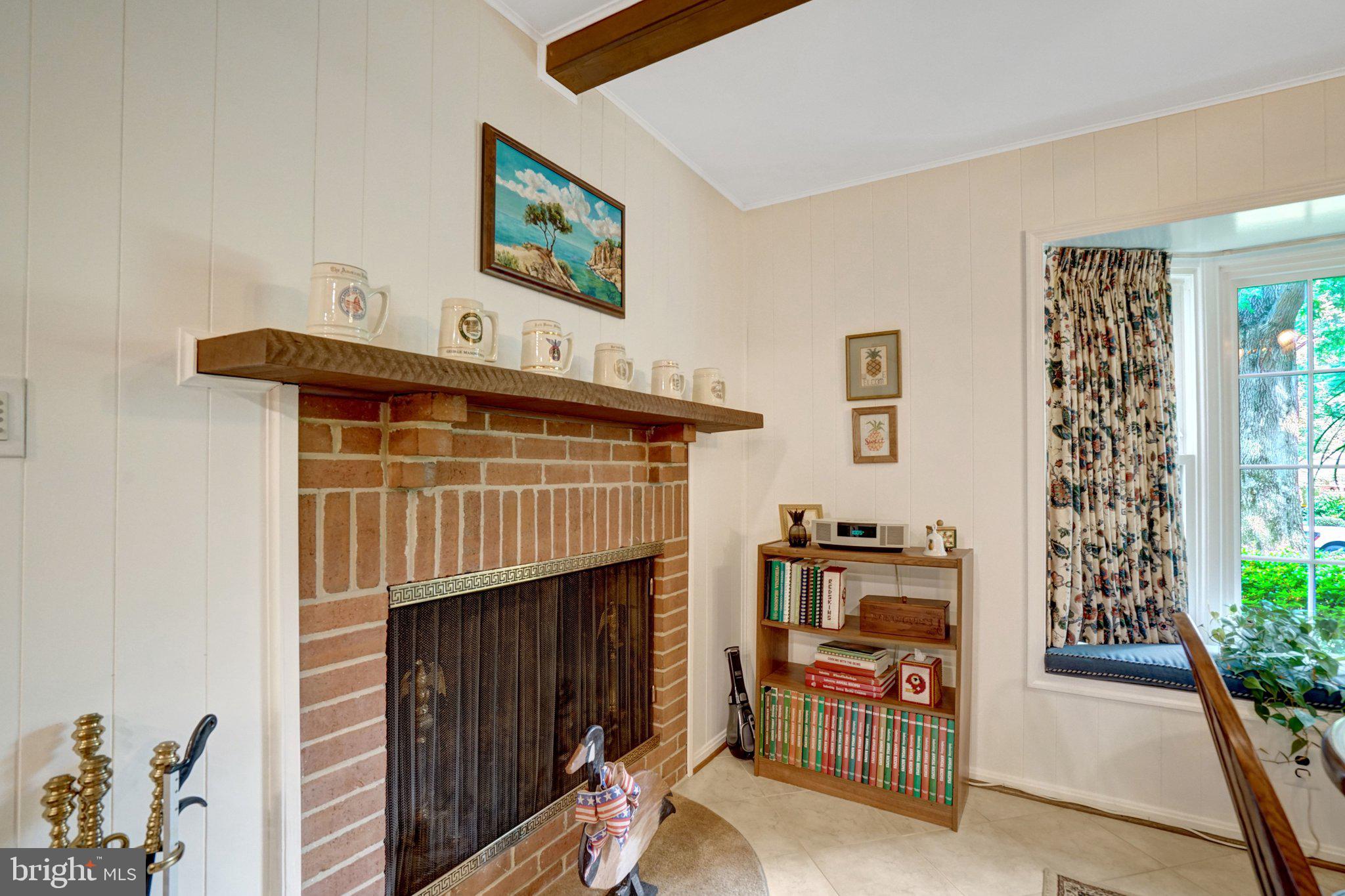 OAK HILL - Residential