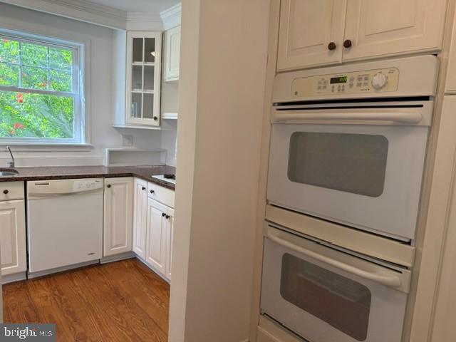 ROYAL OAK - Residential