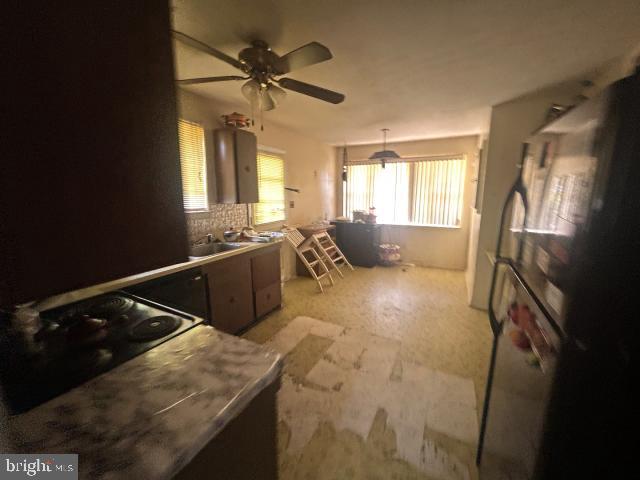 KINGS POINT - Residential
