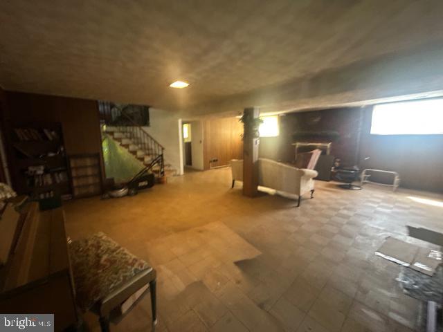 KINGS POINT - Residential