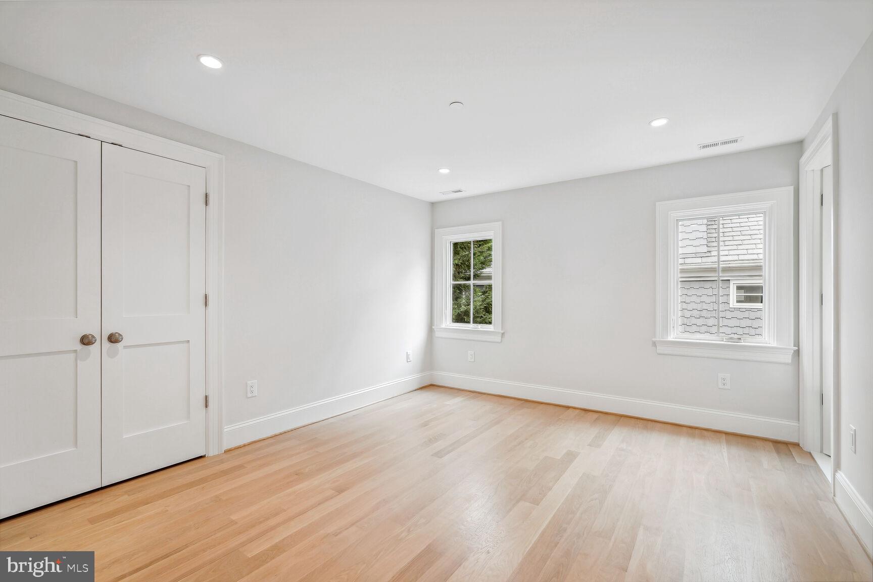 WESLEY HEIGHTS - Residential
