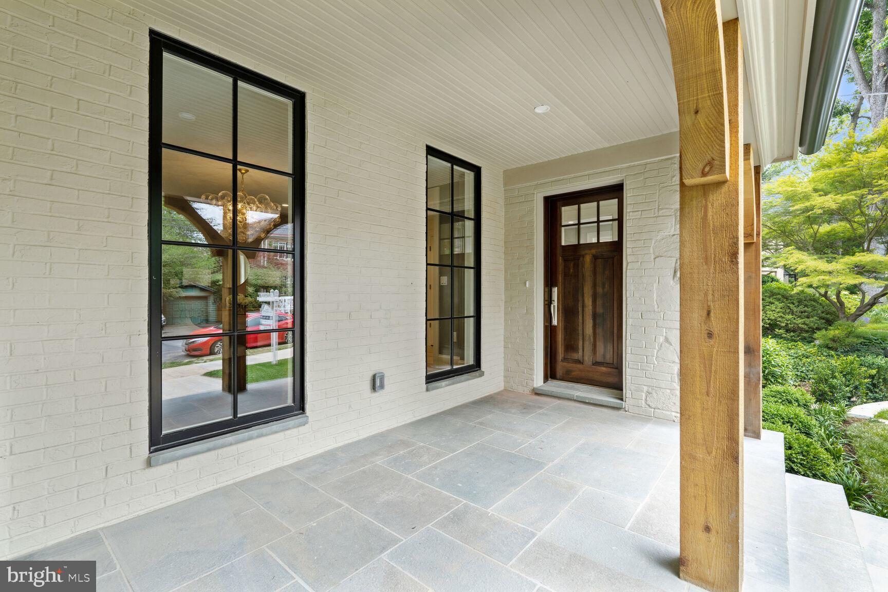 WESLEY HEIGHTS - Residential