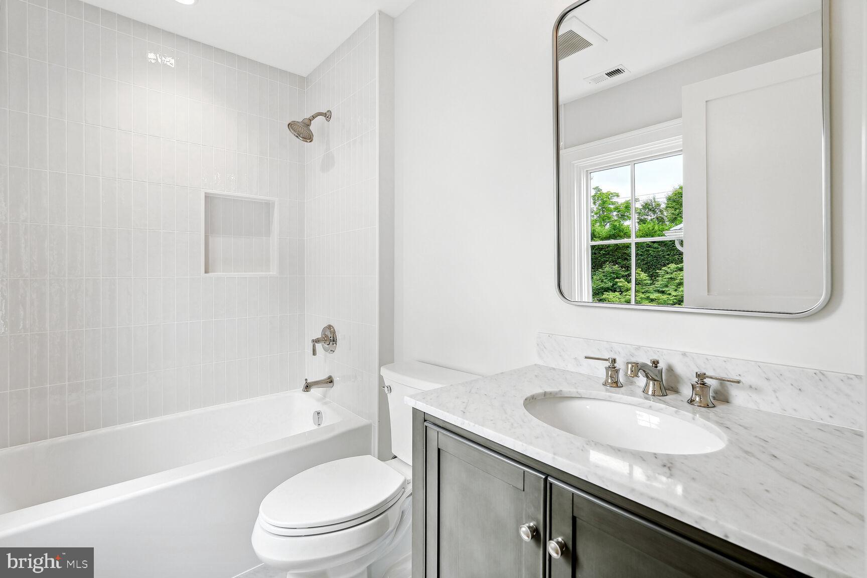 WESLEY HEIGHTS - Residential
