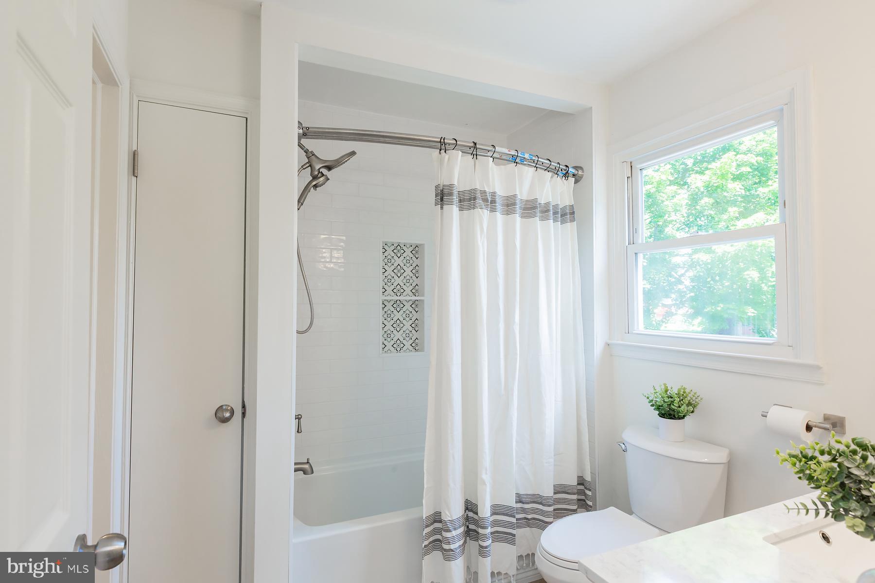 WOODBROOKE - Residential