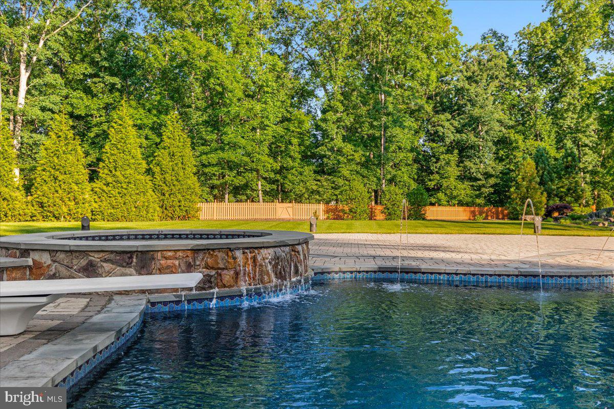 DOMINION VALLEY COUNTRY CLUB - Residential