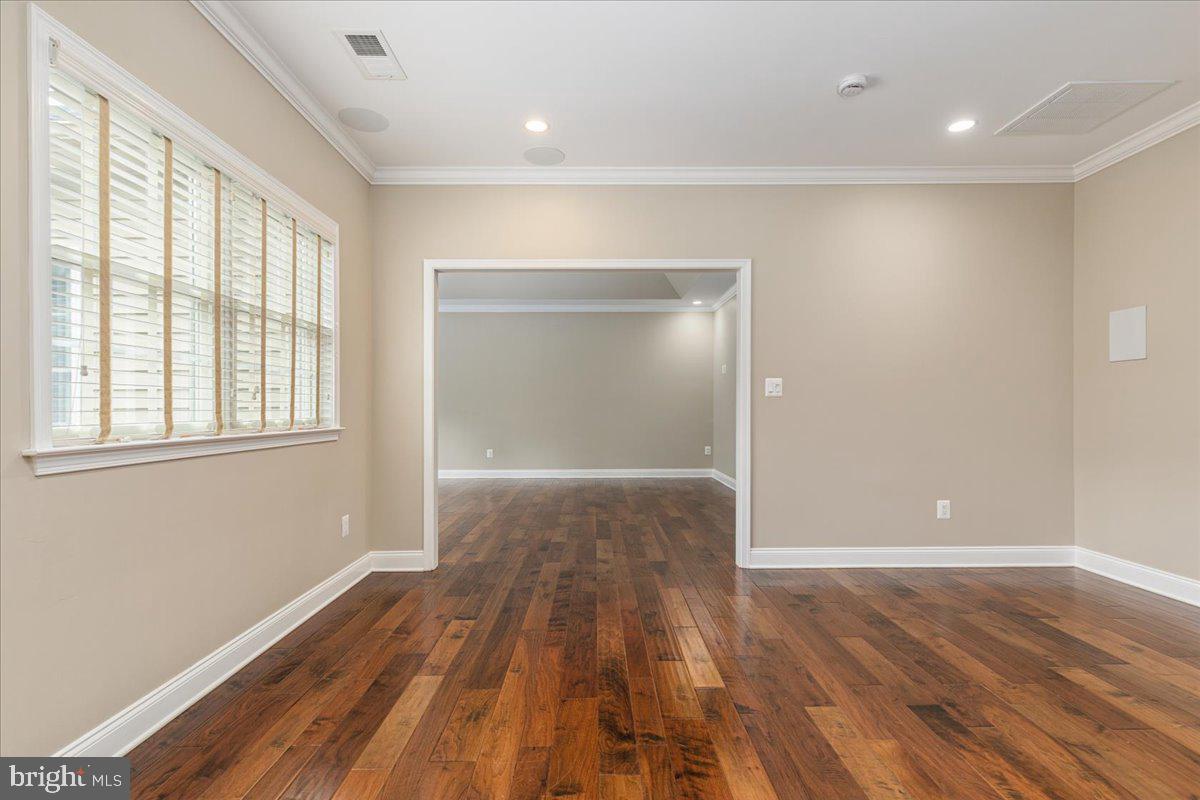 DOMINION VALLEY COUNTRY CLUB - Residential