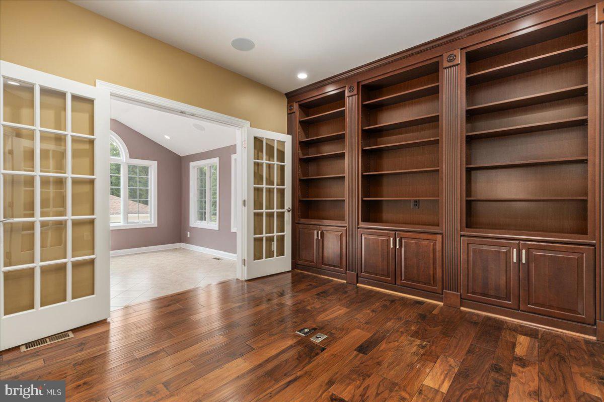 DOMINION VALLEY COUNTRY CLUB - Residential
