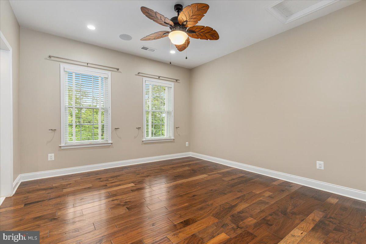 DOMINION VALLEY COUNTRY CLUB - Residential