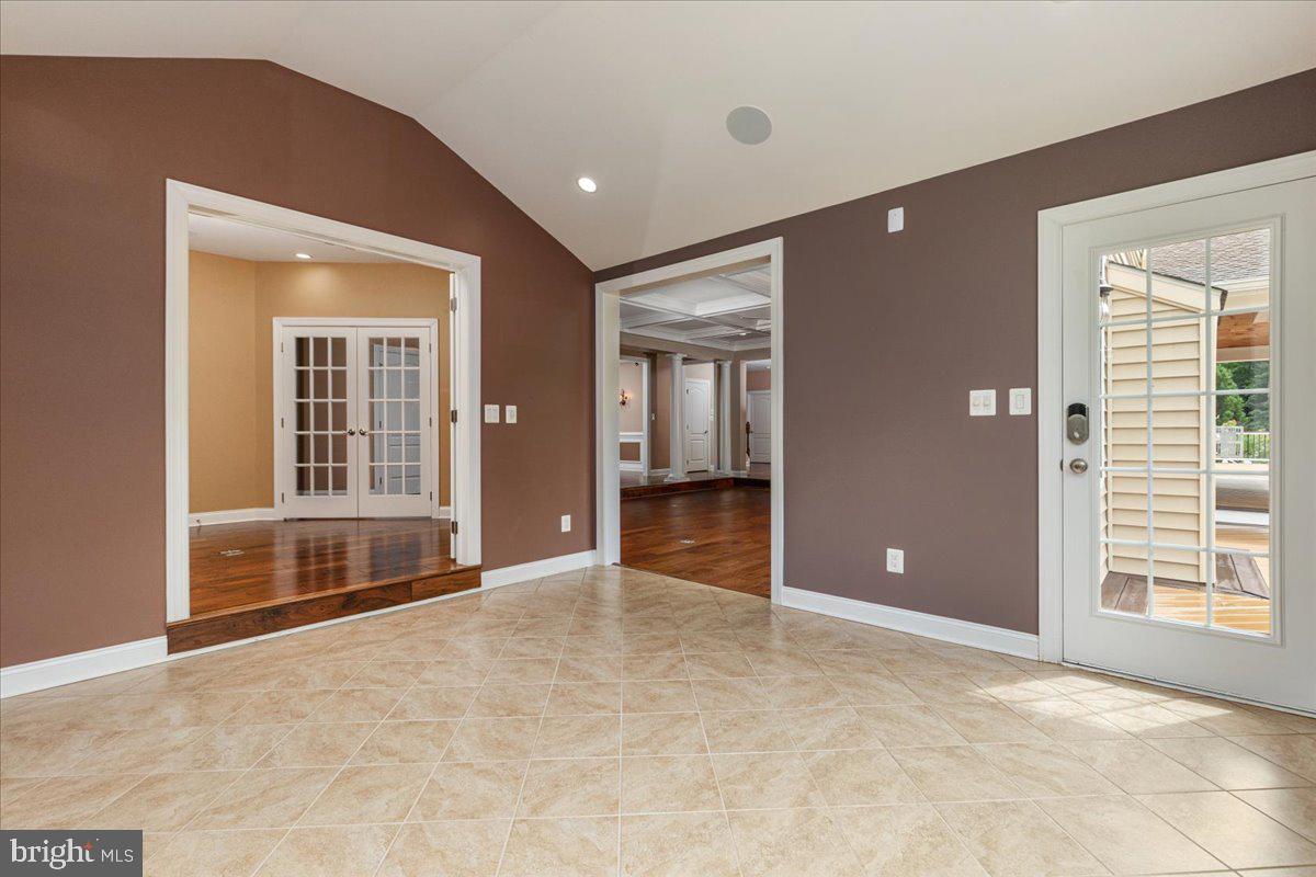 DOMINION VALLEY COUNTRY CLUB - Residential