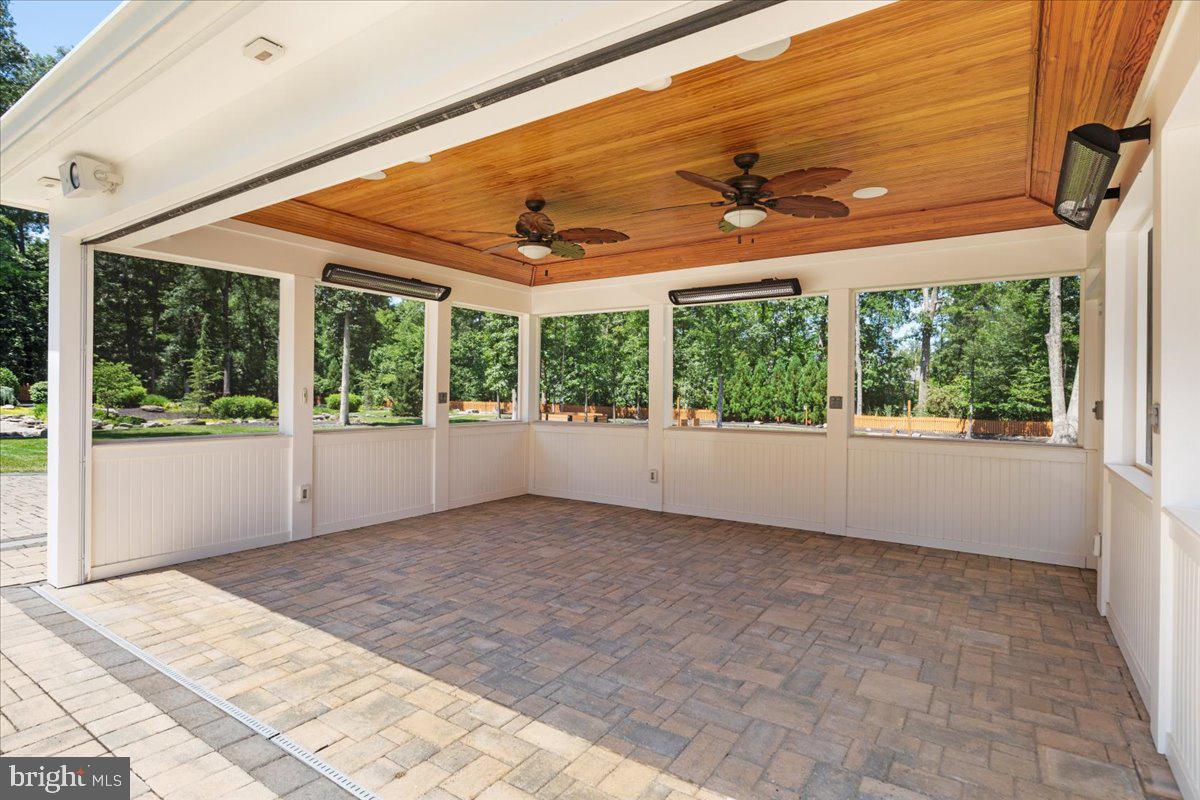 DOMINION VALLEY COUNTRY CLUB - Residential