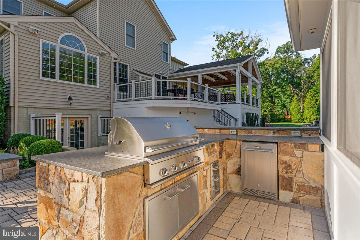 DOMINION VALLEY COUNTRY CLUB - Residential