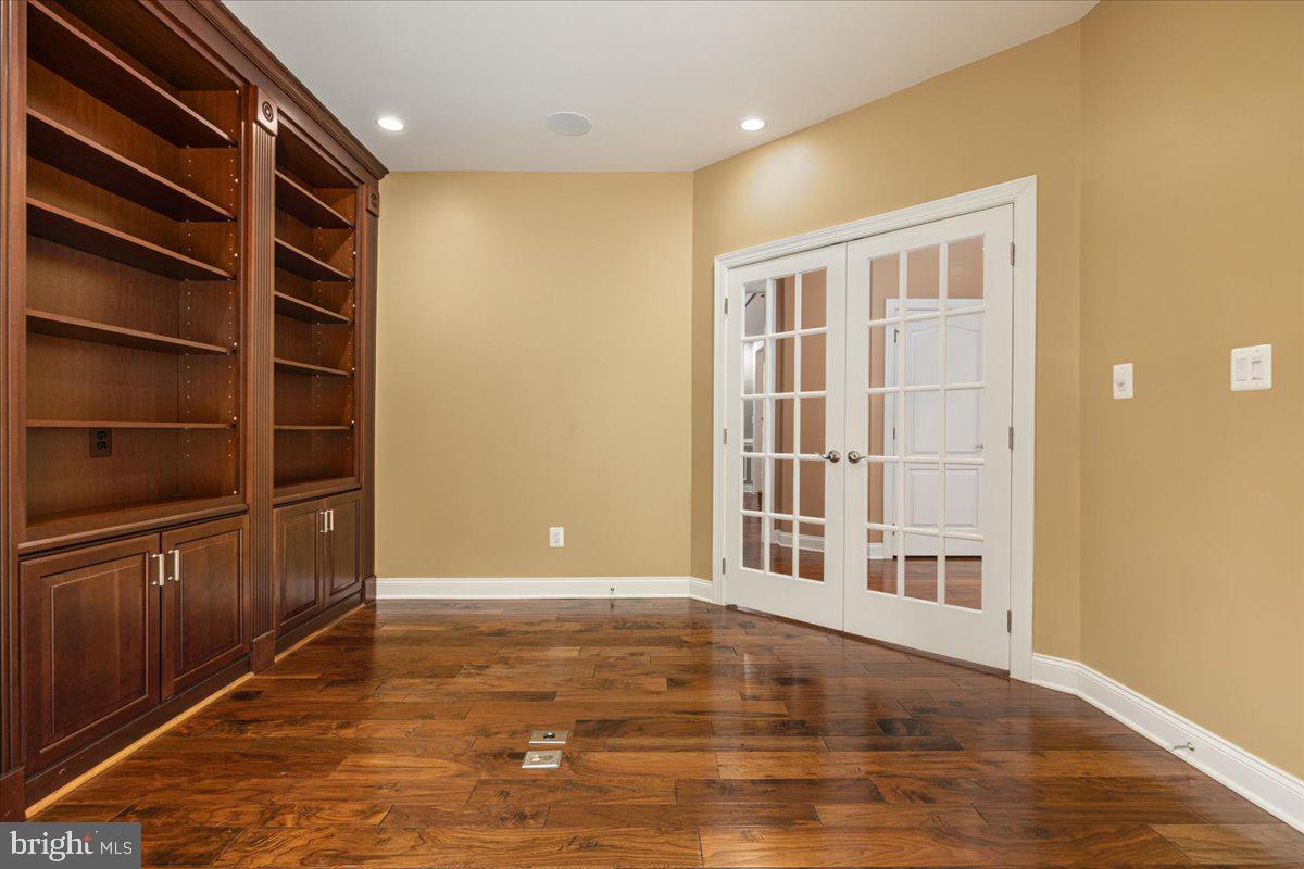 DOMINION VALLEY COUNTRY CLUB - Residential