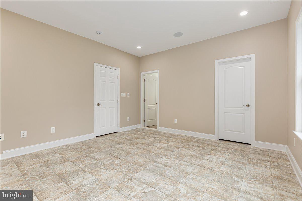 DOMINION VALLEY COUNTRY CLUB - Residential