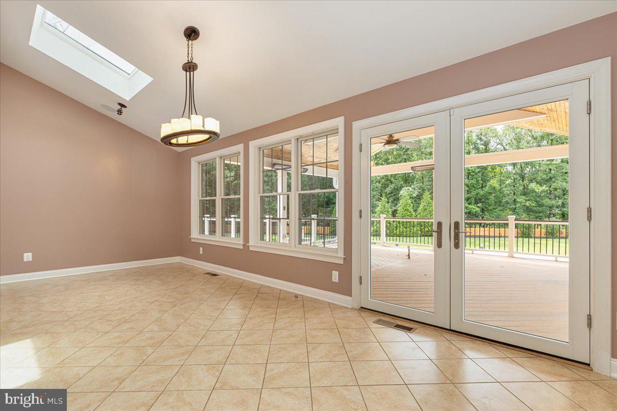 DOMINION VALLEY COUNTRY CLUB - Residential