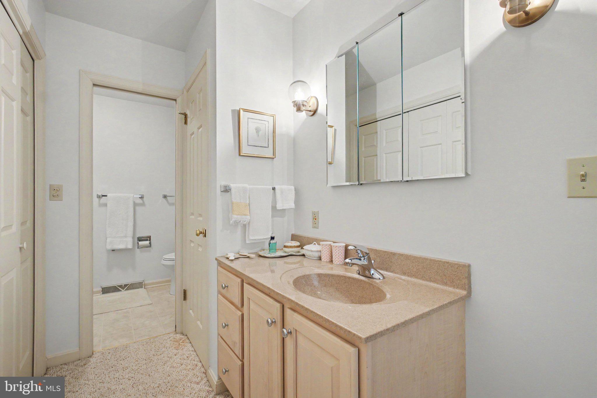 MISSION HILLS - Residential