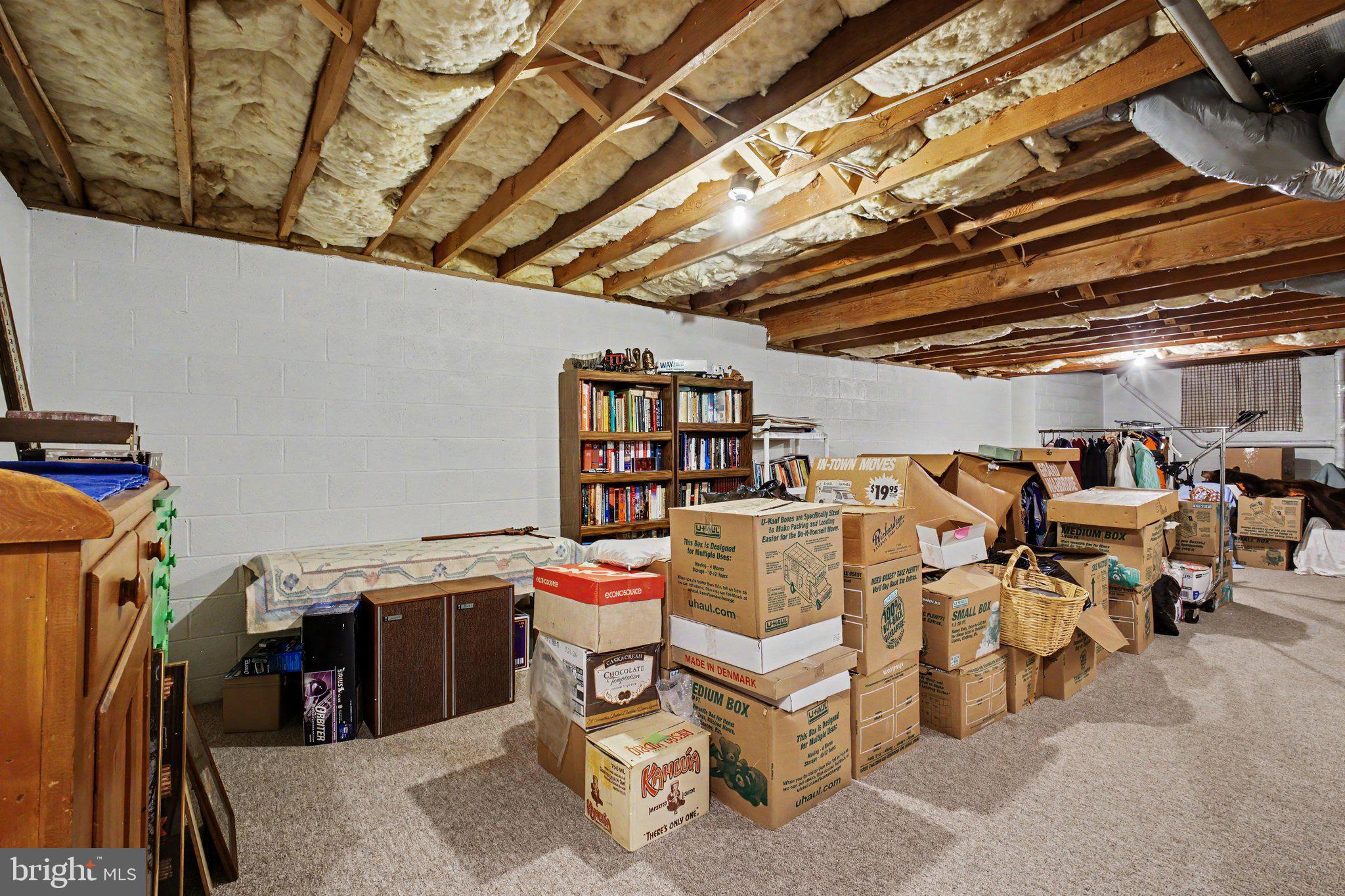 MISSION HILLS - Residential