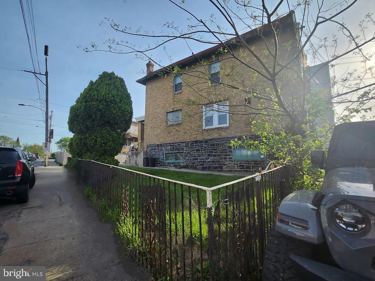 OLNEY - Residential
