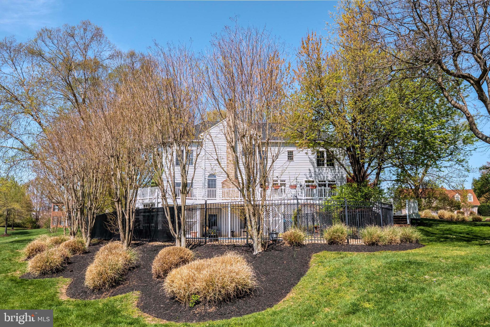 WOODLAND ESTATES - Residential