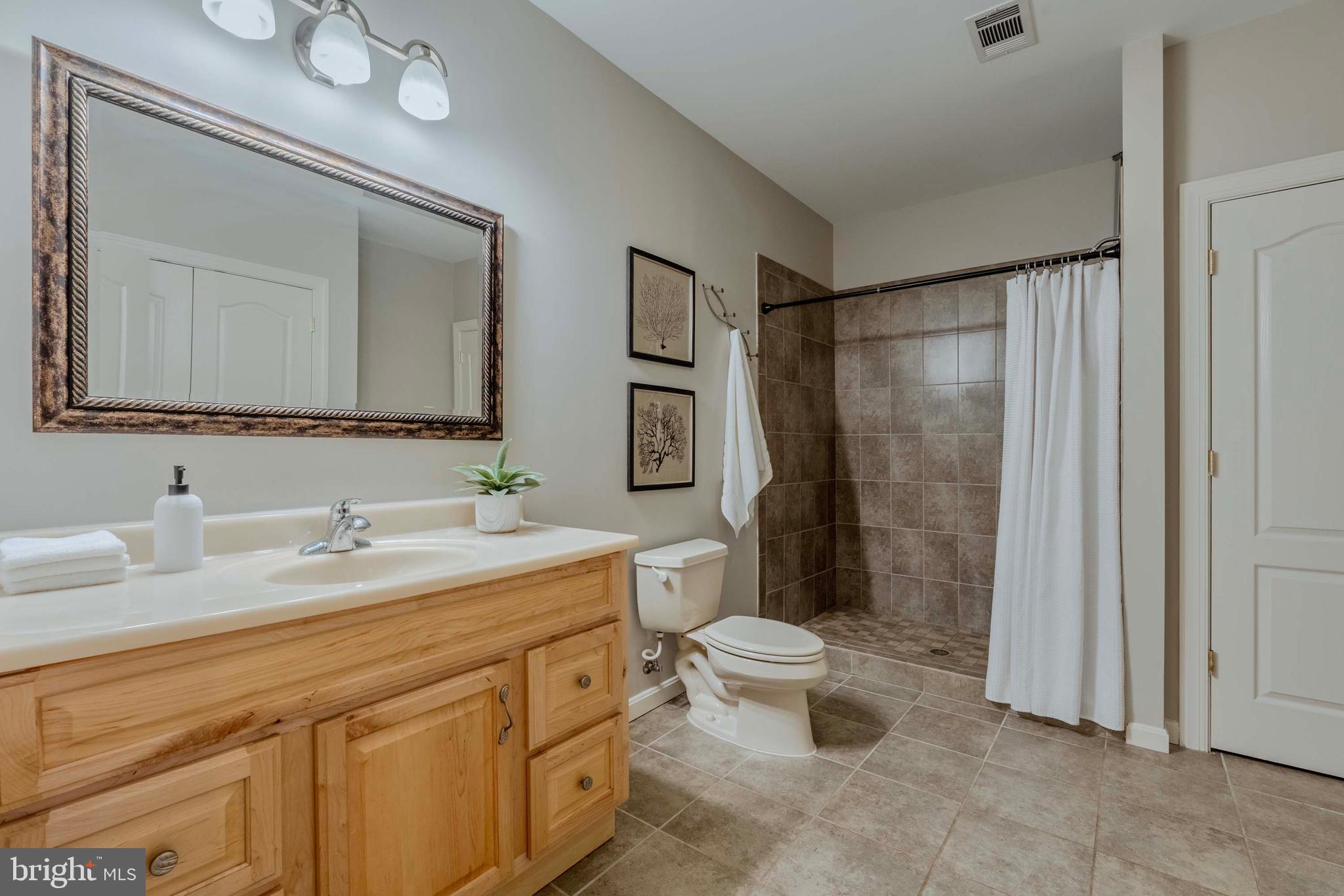 WOODLAND ESTATES - Residential