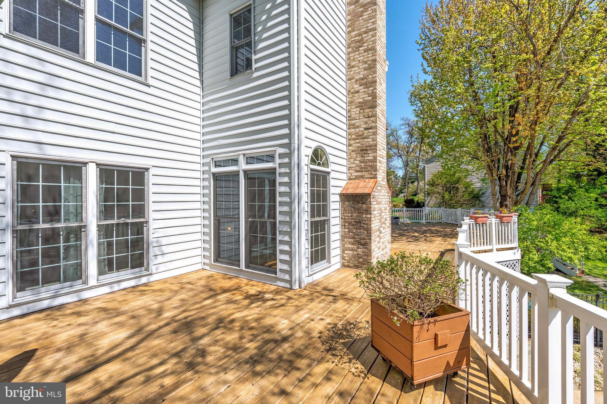 WOODLAND ESTATES - Residential
