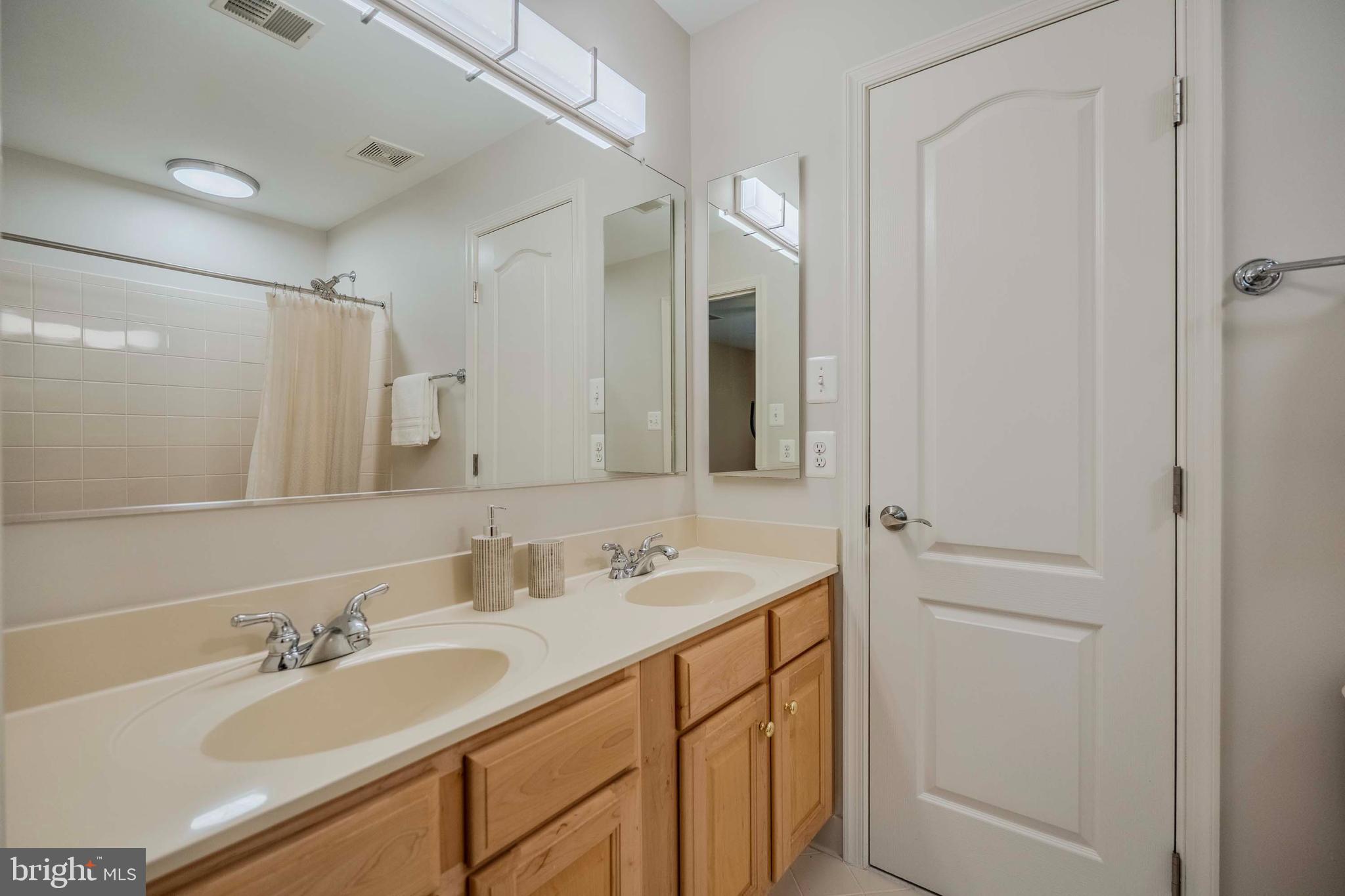 WOODLAND ESTATES - Residential