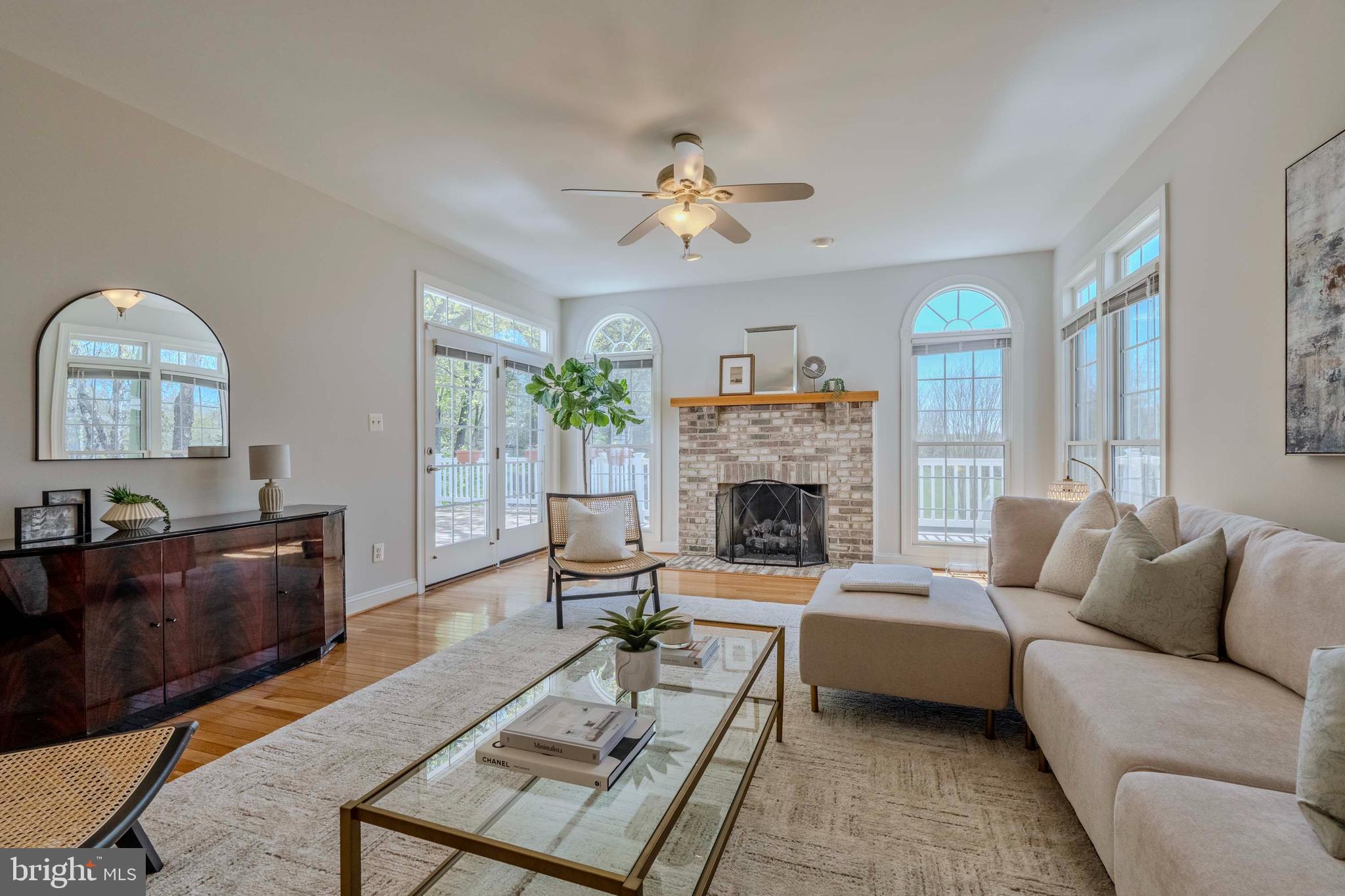 WOODLAND ESTATES - Residential
