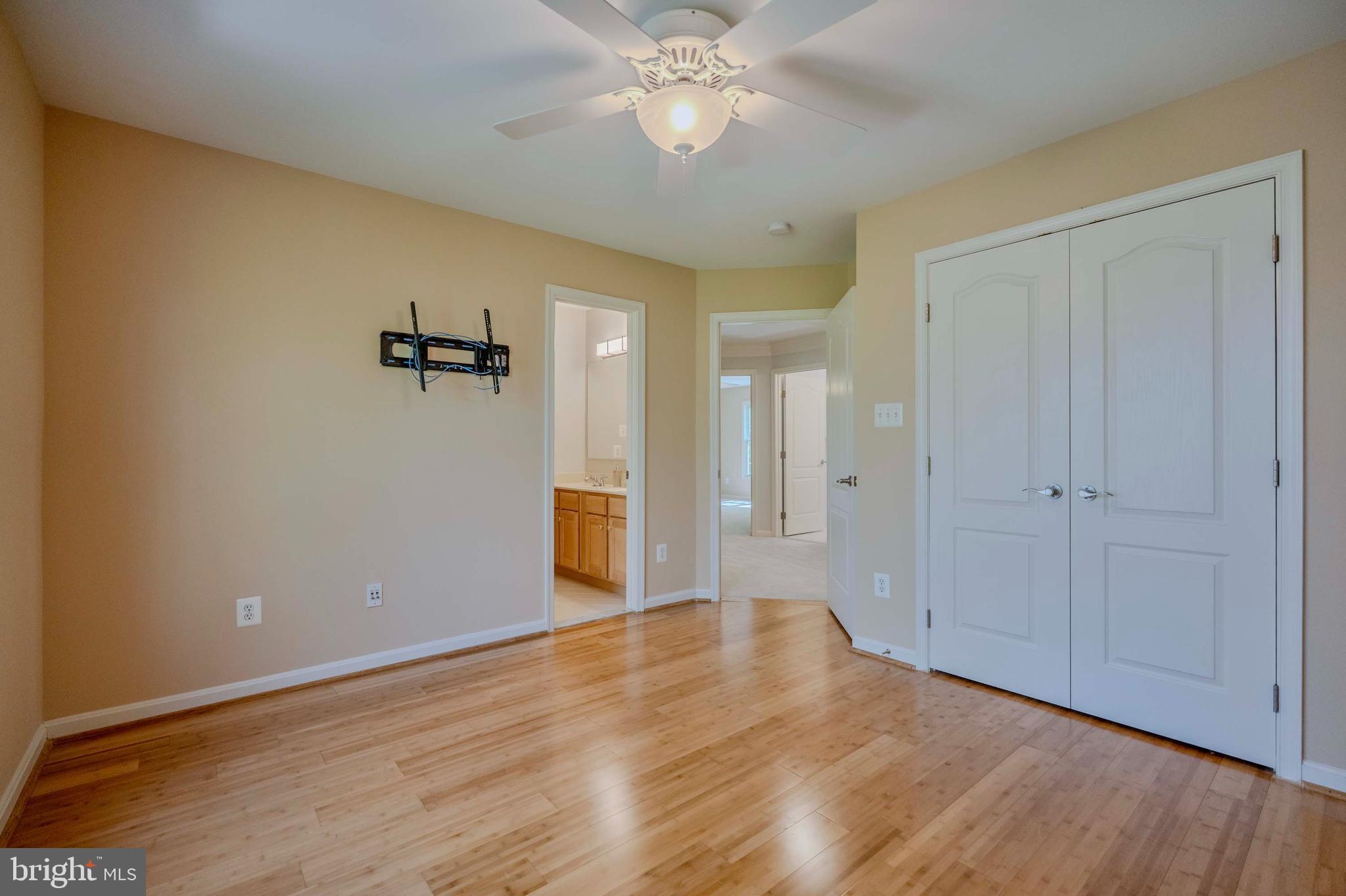 WOODLAND ESTATES - Residential