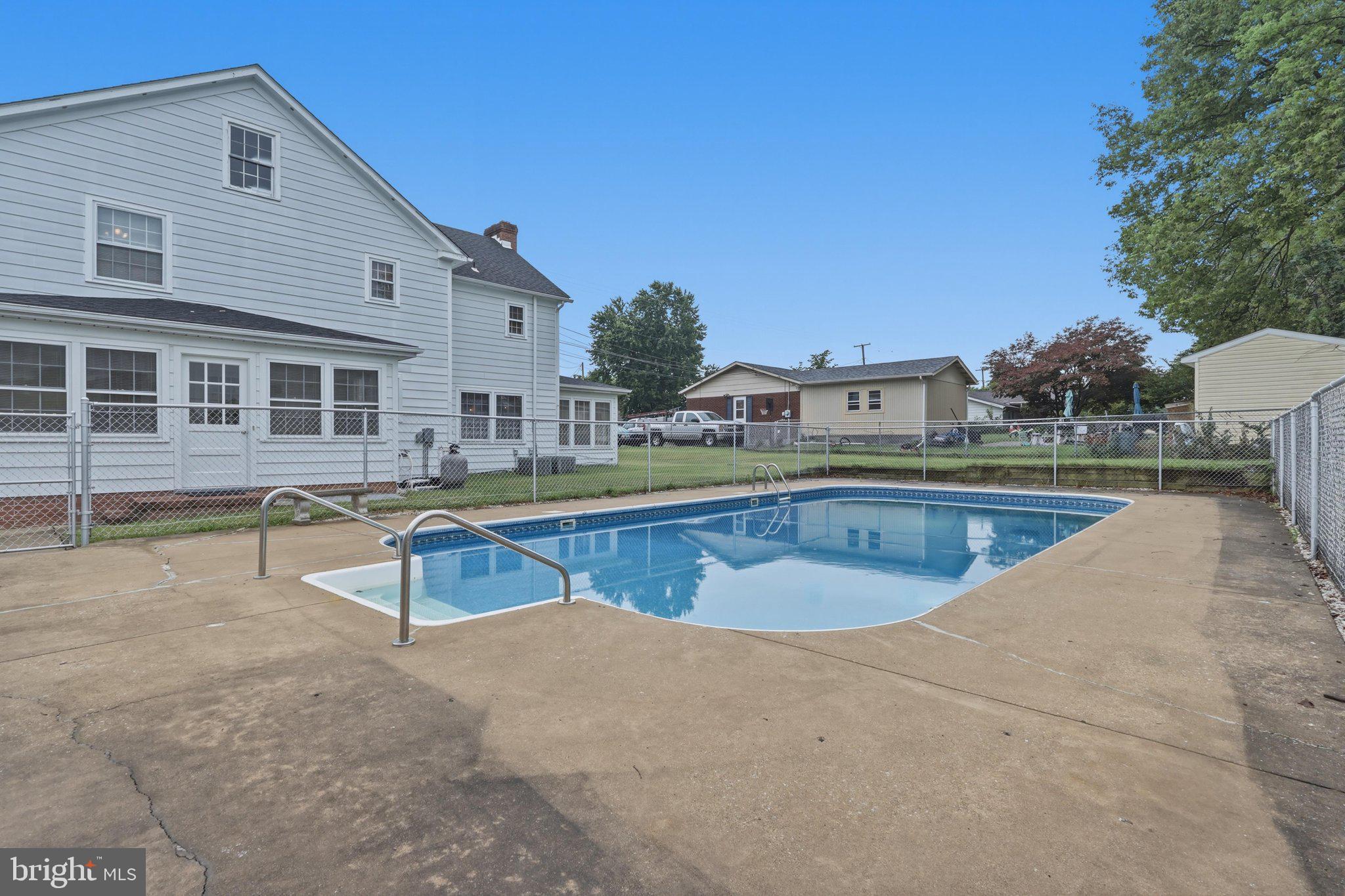 BELVEDERE HEIGHTS - Residential
