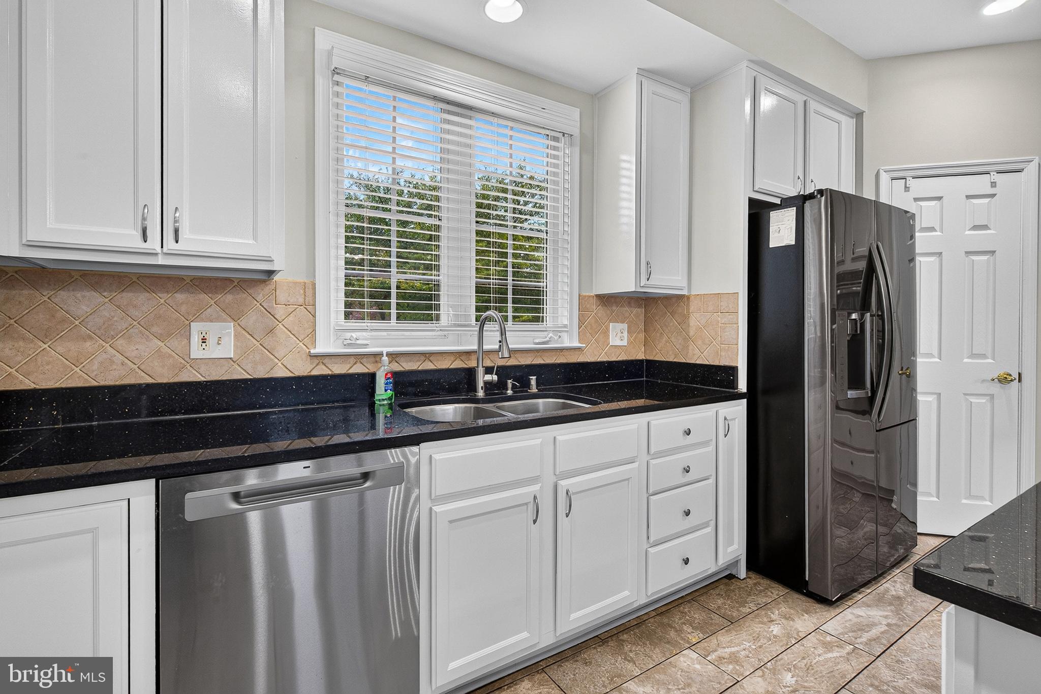 WOODFORDS GRANT - Residential