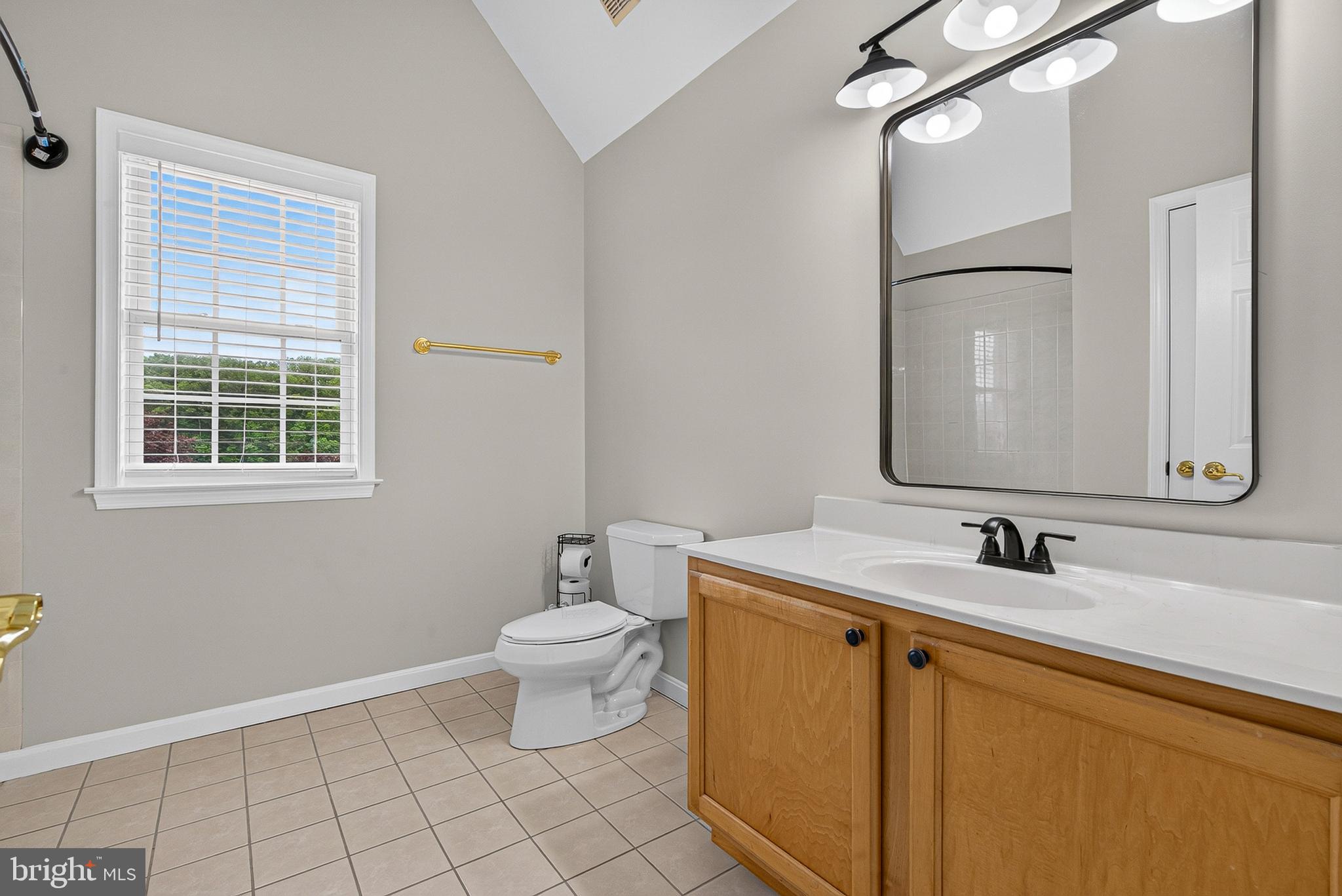 WOODFORDS GRANT - Residential