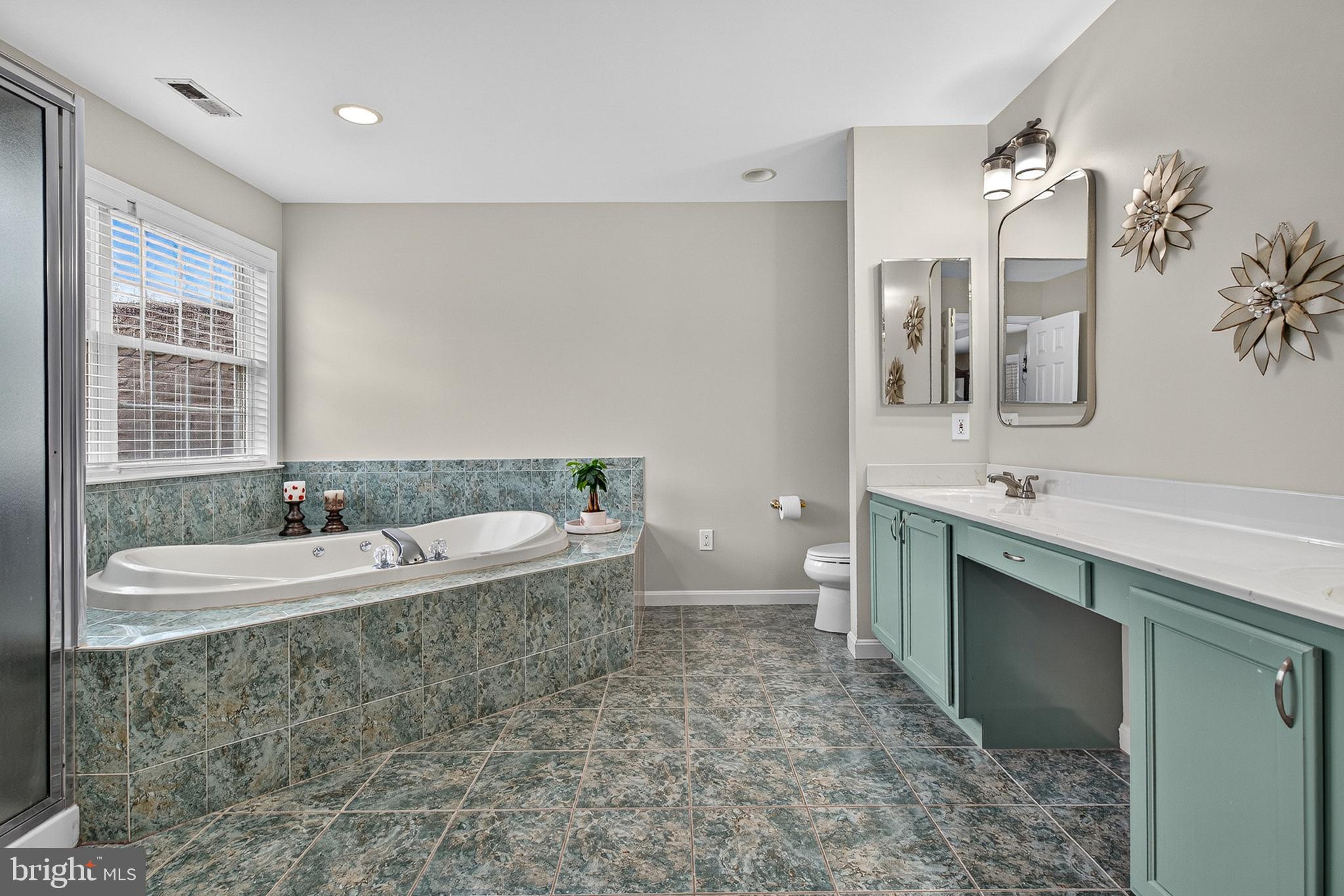WOODFORDS GRANT - Residential