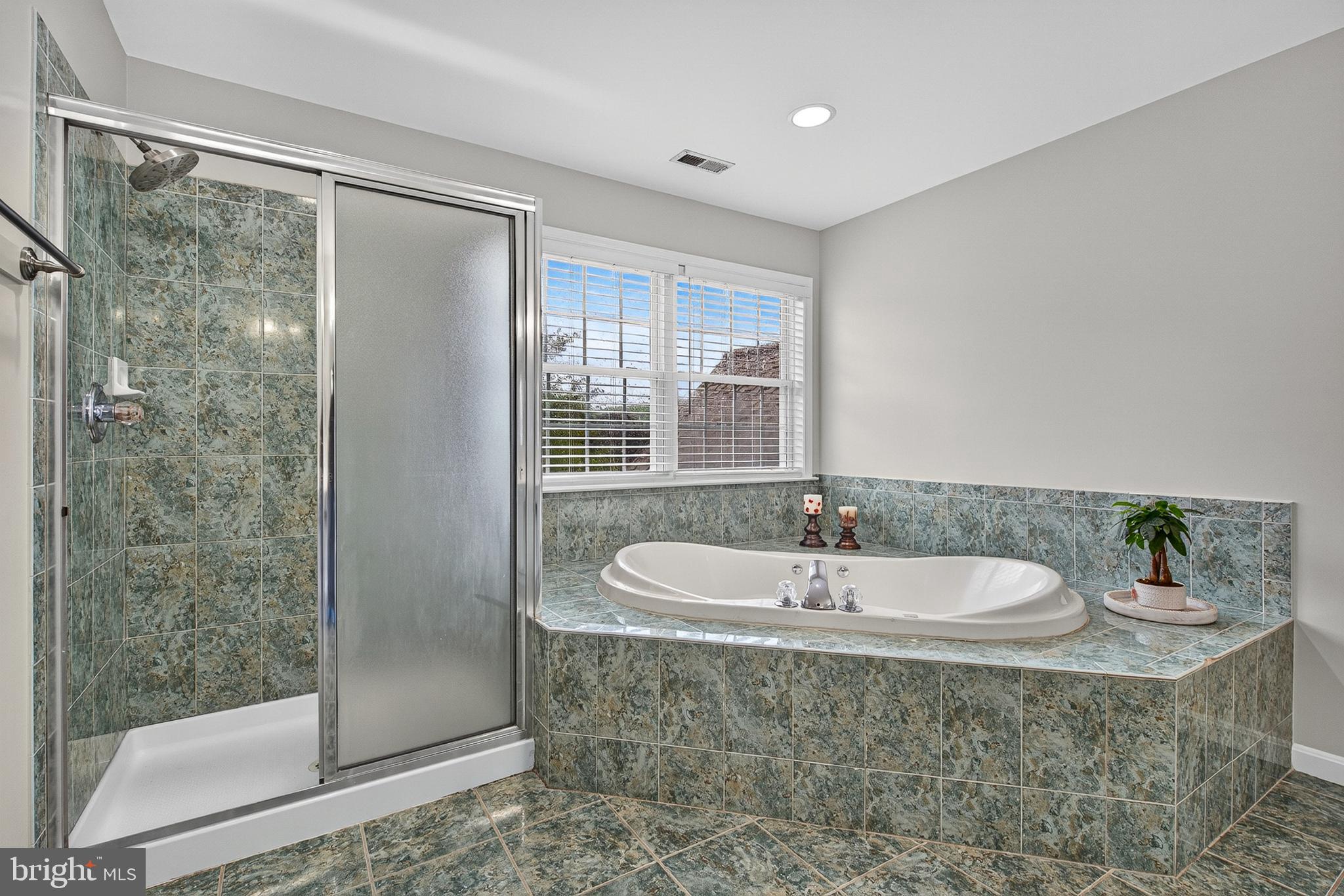WOODFORDS GRANT - Residential