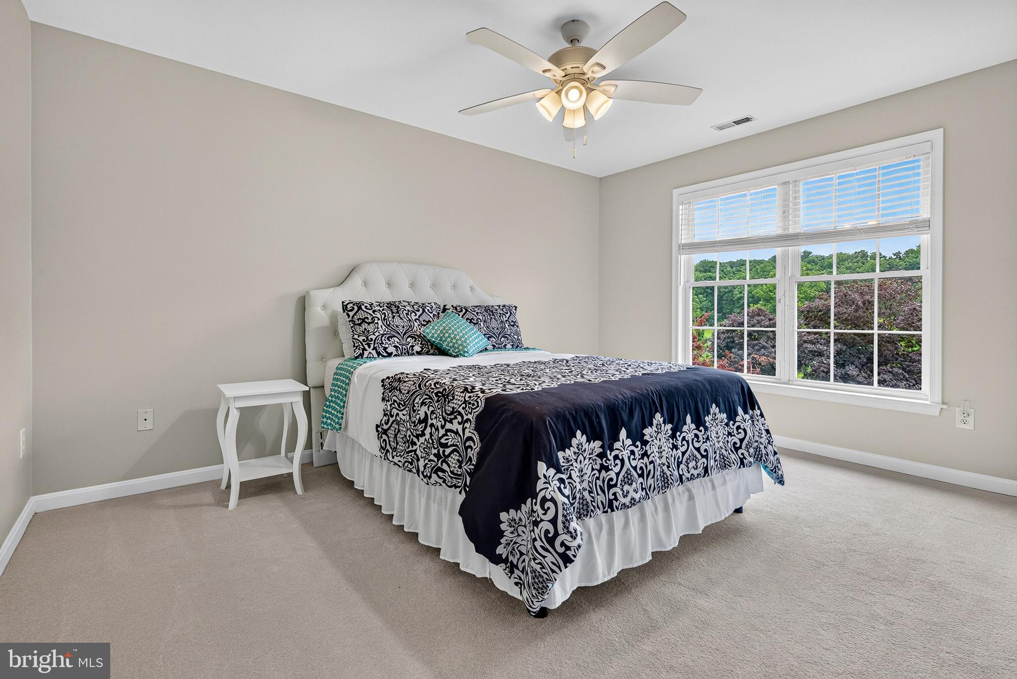 WOODFORDS GRANT - Residential