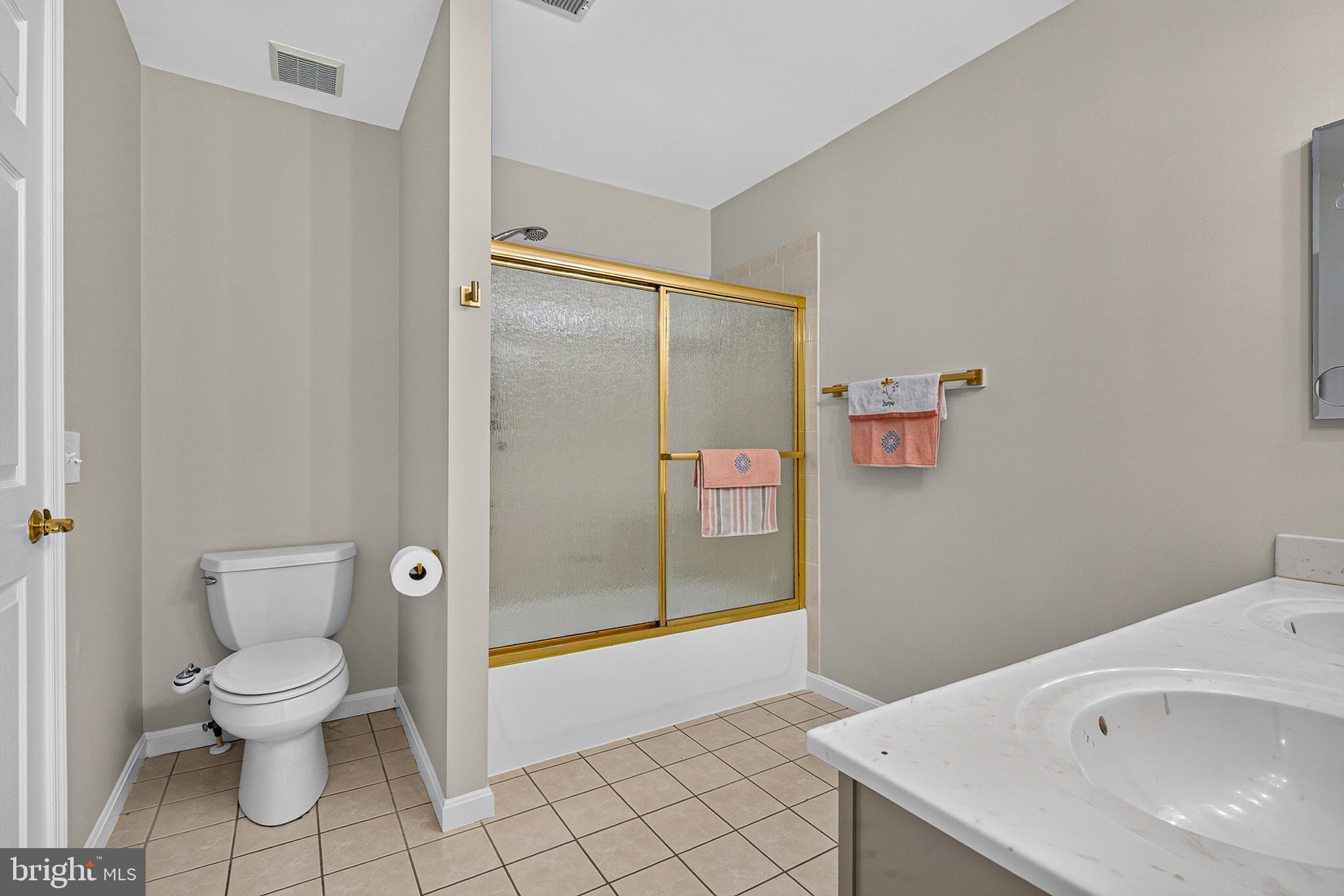 WOODFORDS GRANT - Residential