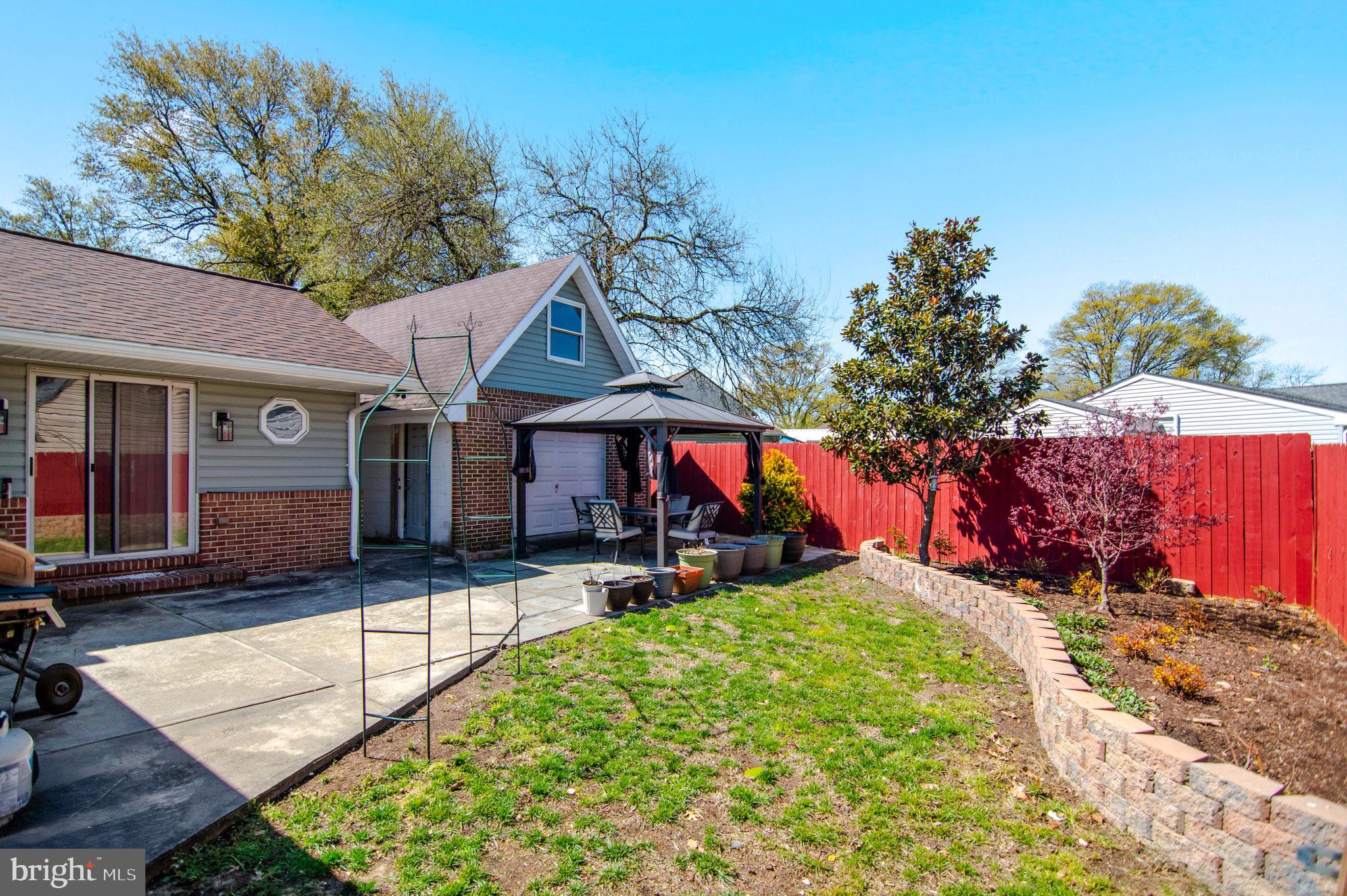 GLEN GARDENS - Residential