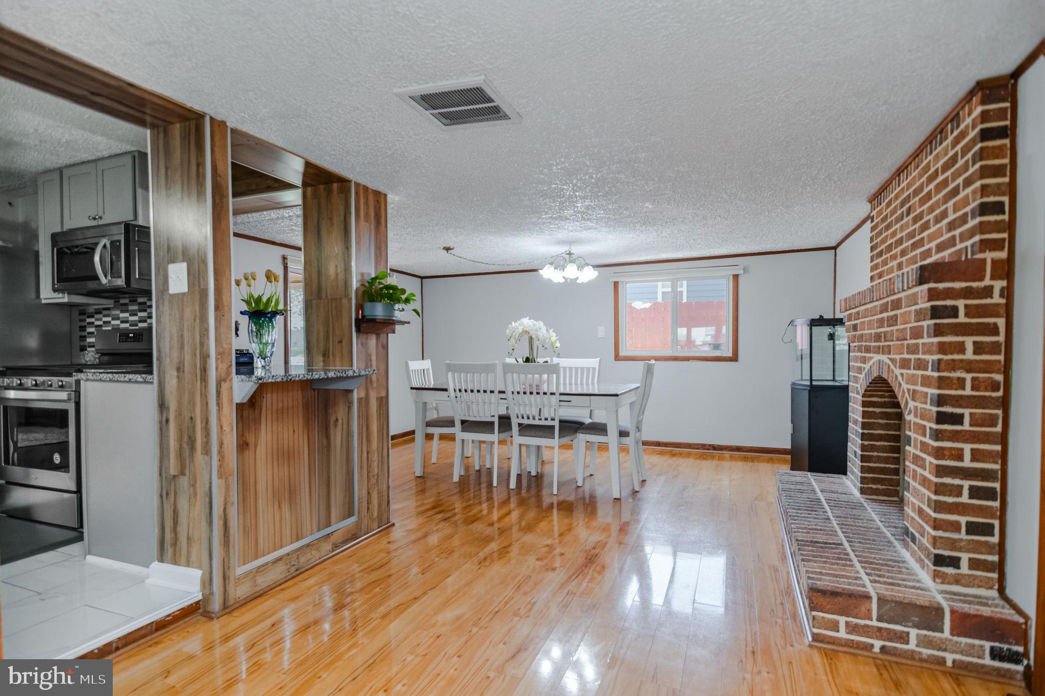 GLEN GARDENS - Residential